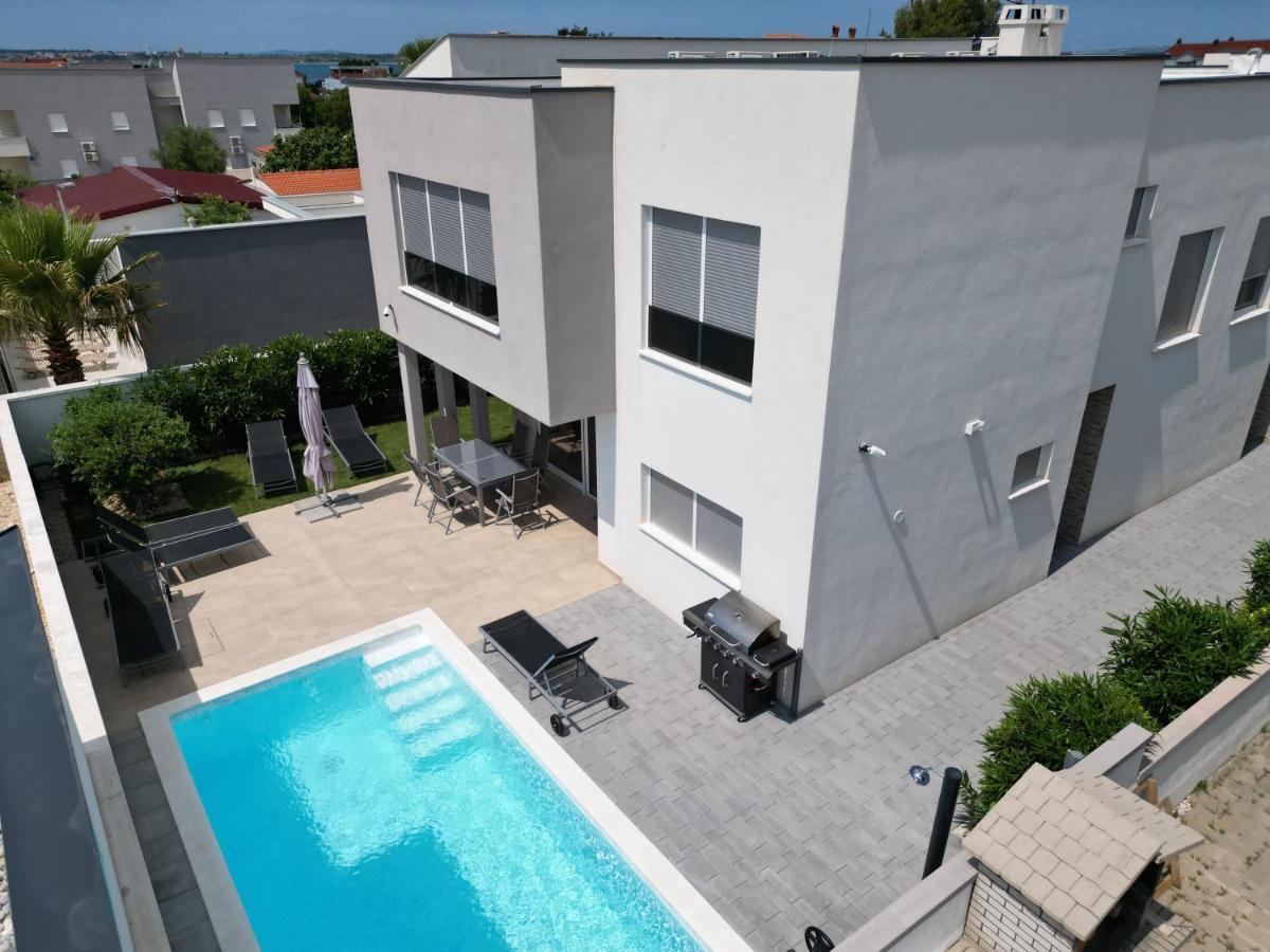 Villa Dea - Dein Rueckzugsort Am Meer Mit Beheiztem Pool 沃希 外观 照片