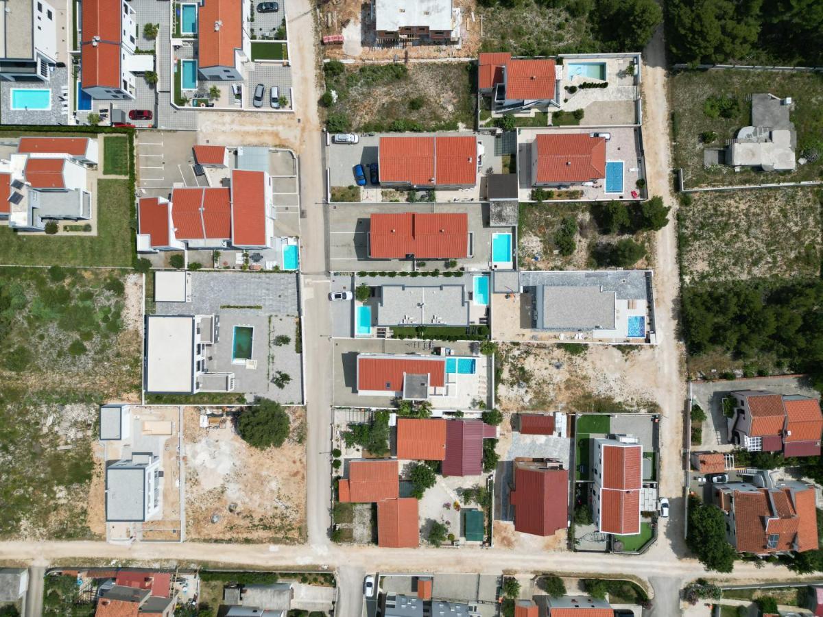 Villa Dea - Dein Rueckzugsort Am Meer Mit Beheiztem Pool 沃希 外观 照片